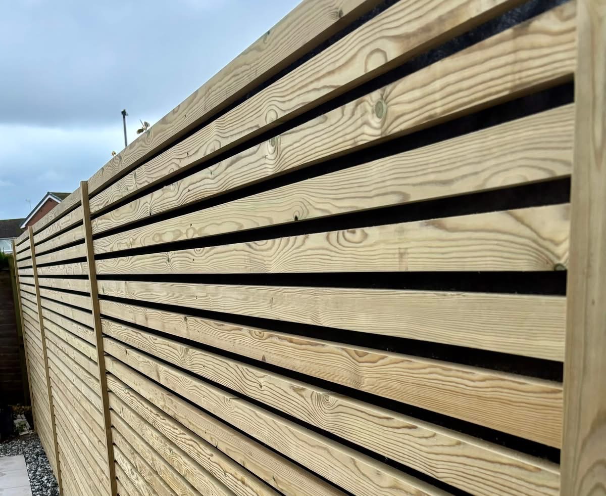 Fencing Services page link